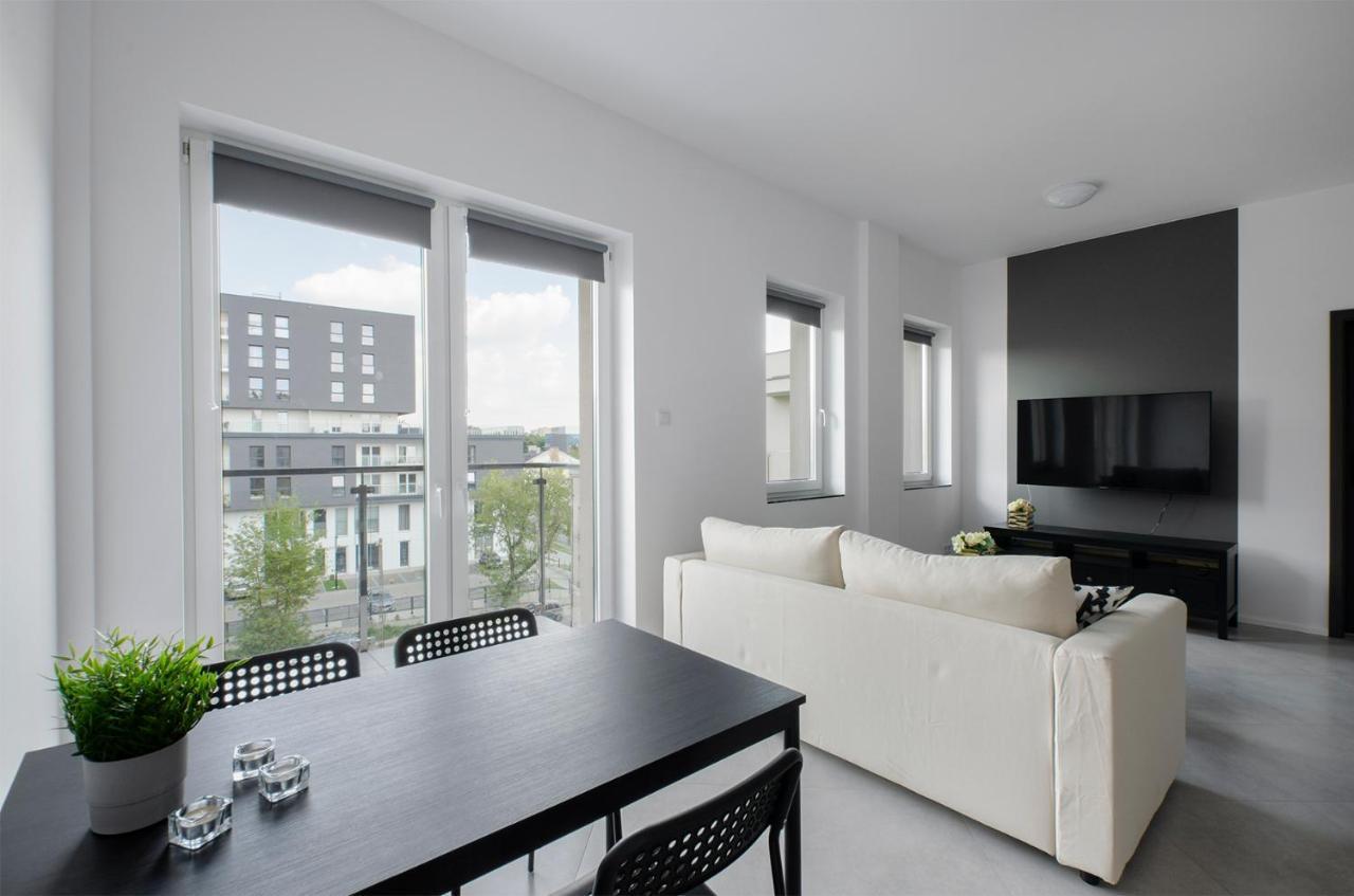 Goldaparts Manufaktura Premium Apartment วูดช์ ภายนอก รูปภาพ