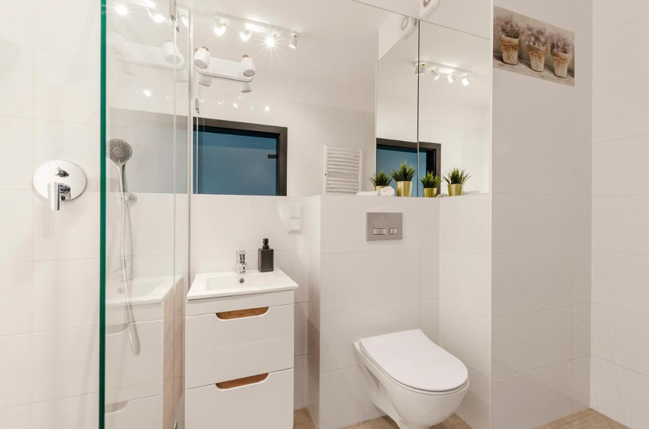 Goldaparts Manufaktura Premium Apartment วูดช์ ภายนอก รูปภาพ