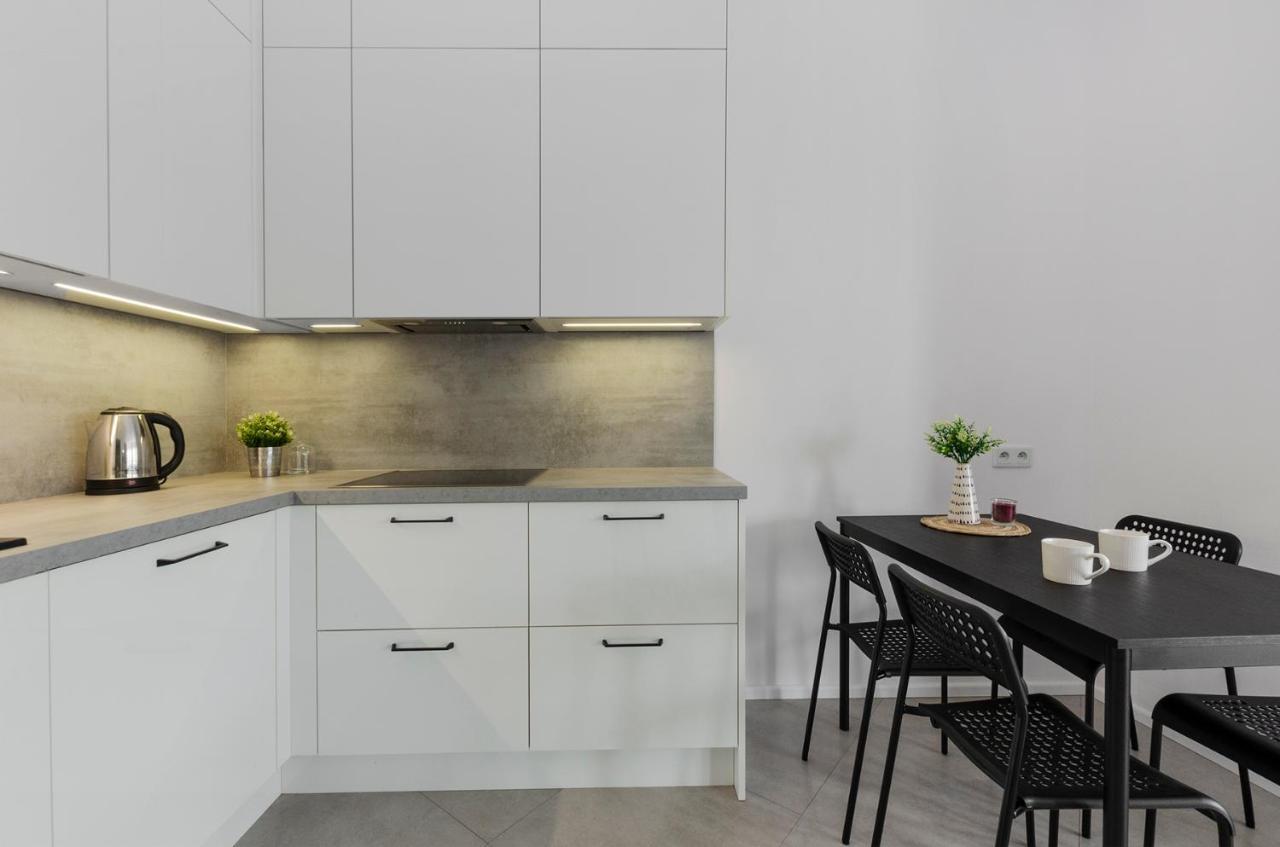 Goldaparts Manufaktura Premium Apartment วูดช์ ภายนอก รูปภาพ